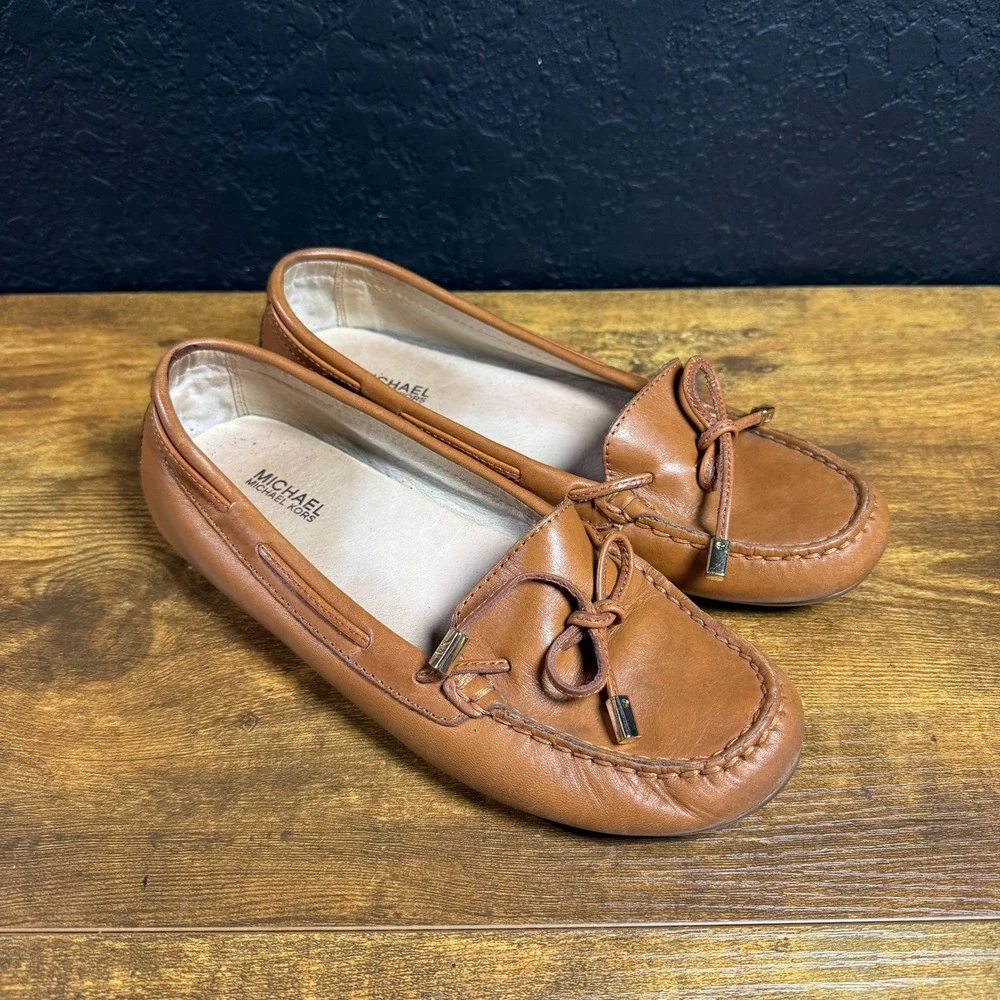 Michael‎ Kors Sutton ME15K Brown Leather Moccasin Driving Loafers Womens 6.5M